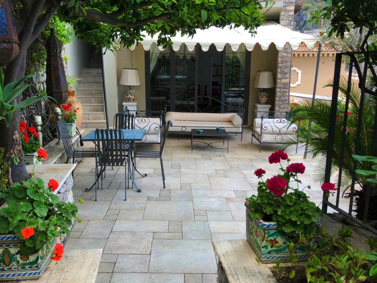 VILLA ELEONORA ISOLA BELLA Sea view Small Pool + Jacuzzi Taormina Esterno foto
