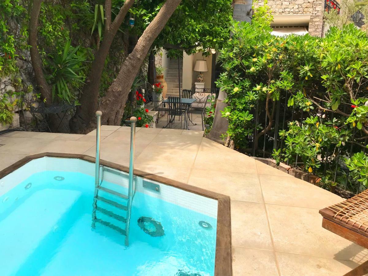 VILLA ELEONORA ISOLA BELLA Sea view Small Pool + Jacuzzi Taormina Esterno foto